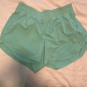 Lululemon tracker short